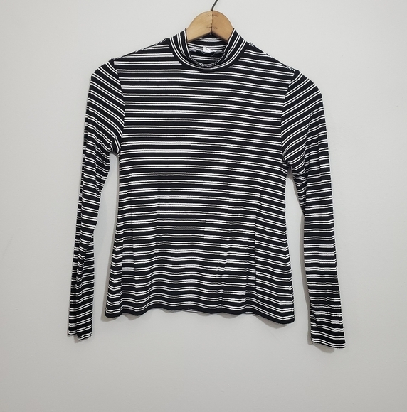 BB Dakota Black/White Striped Turtleneck Top - Picture 1 of 3